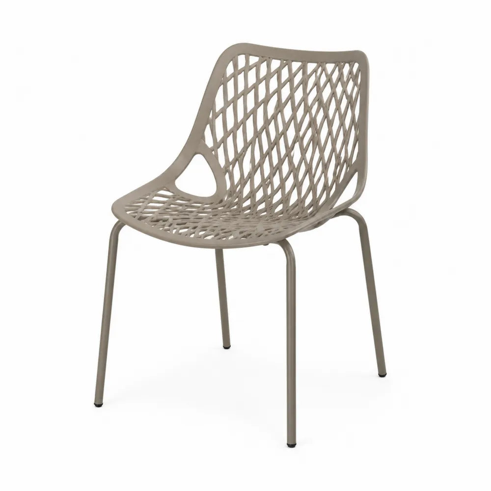 Stuhl aus Polypropylen und Metall Beige